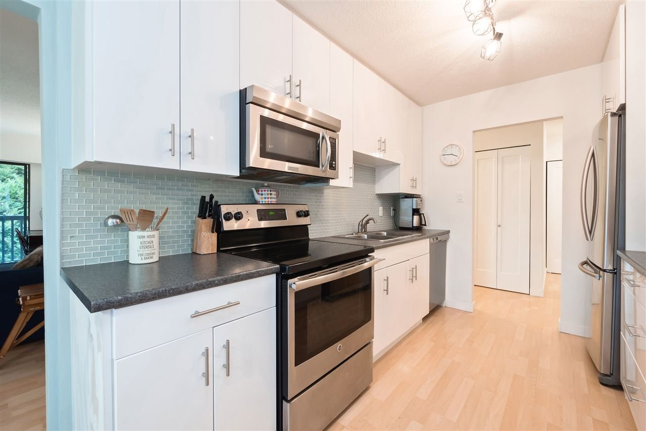 309-150 E 5 St