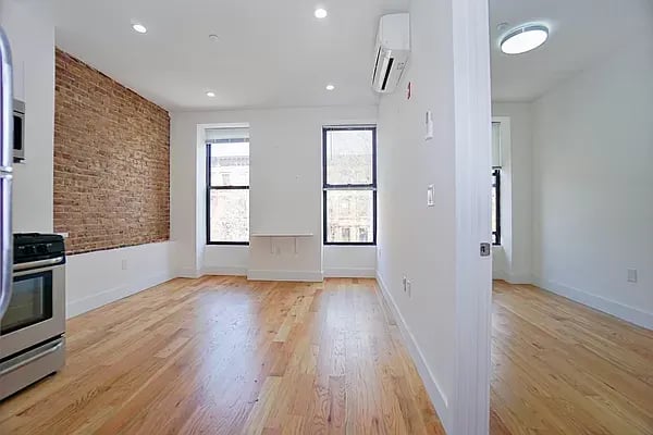 132 Hancock Street Unit: 3R