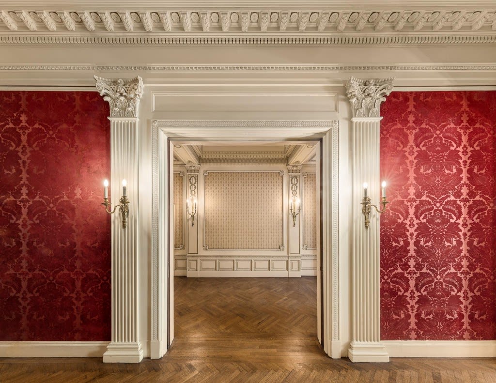 9 W 54th St, Townhouse