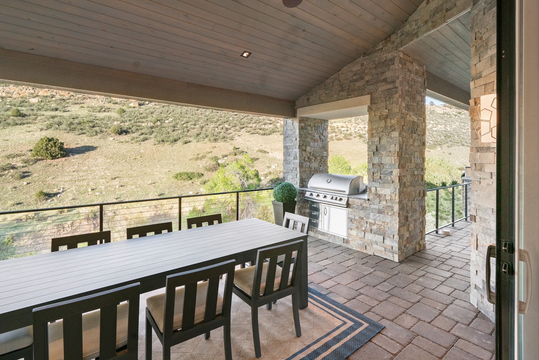 8200 Raphael Lane