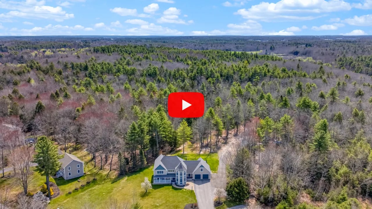 Spacious Scarborough Maine Home for Sale