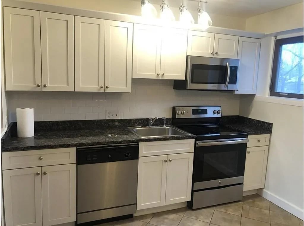 81 Norwood Ave #5