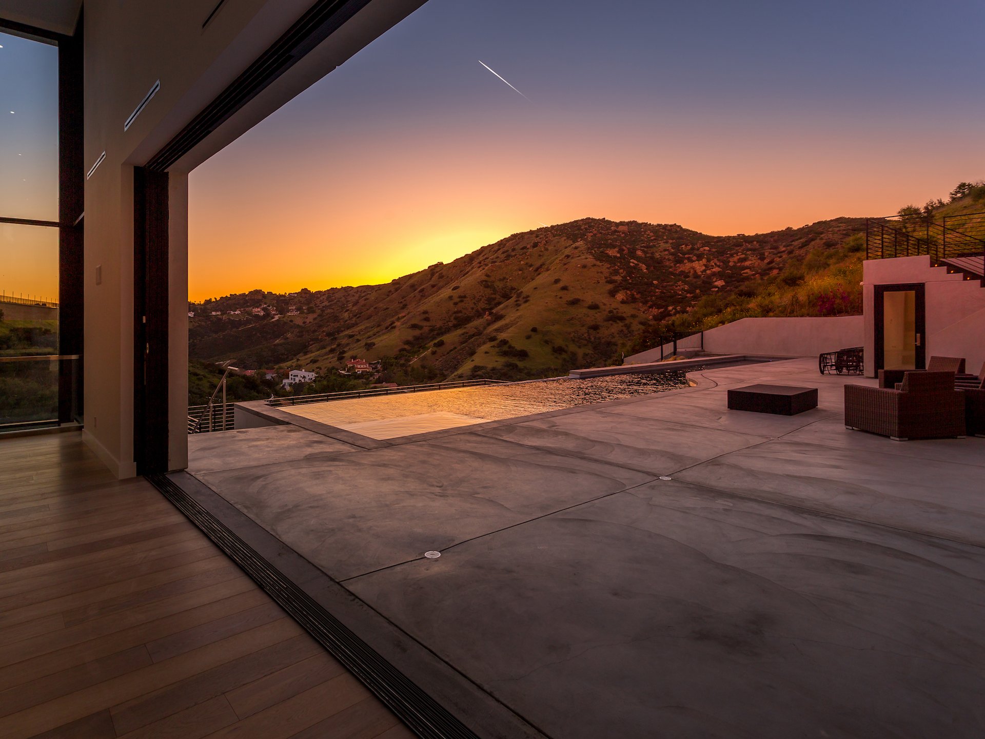 5 Wrangler Ln