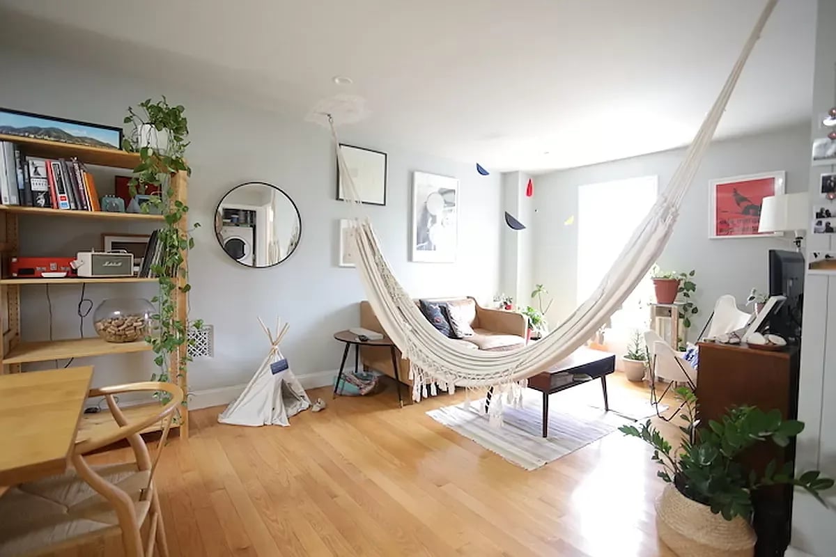 542A Hancock Street Unit: 3
