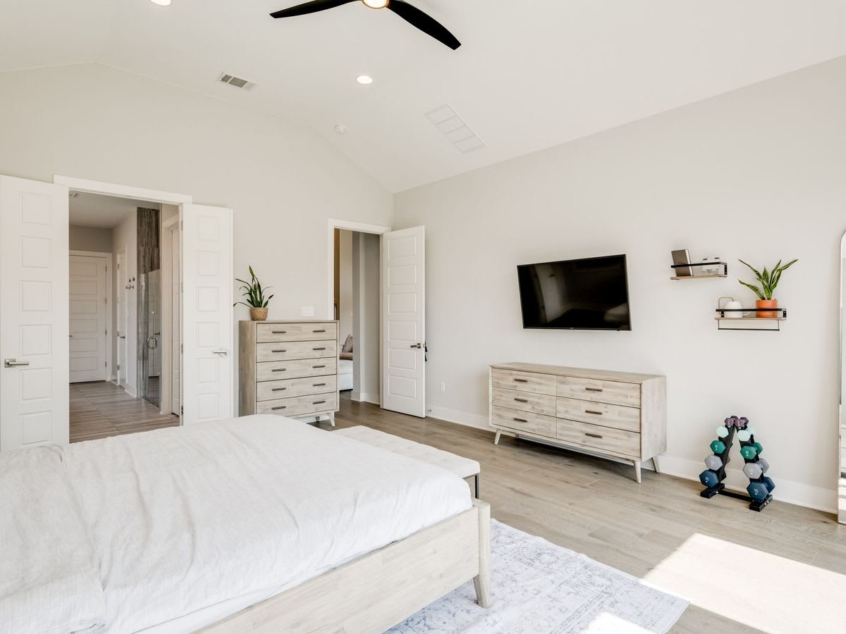 104 Nautical Circle, Round Rock, TX 78681