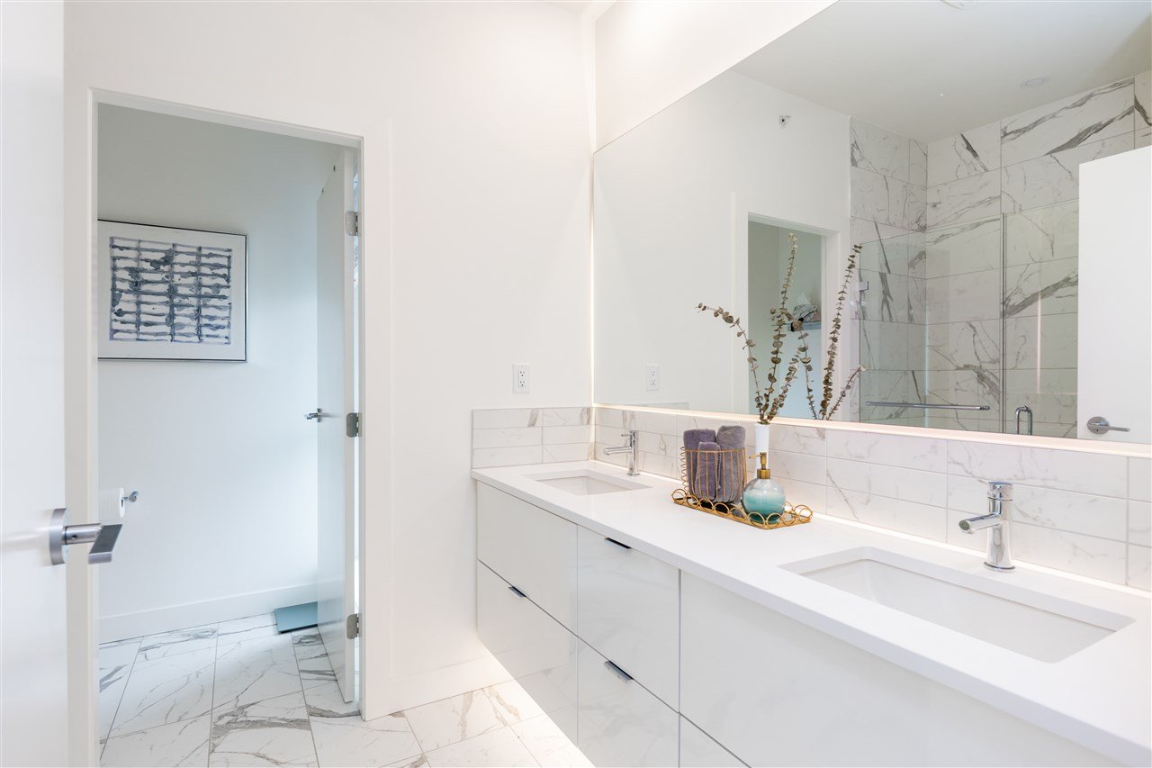 43-3596 Salal Dr