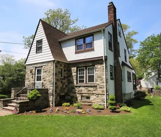 43 Baltusrol Rd