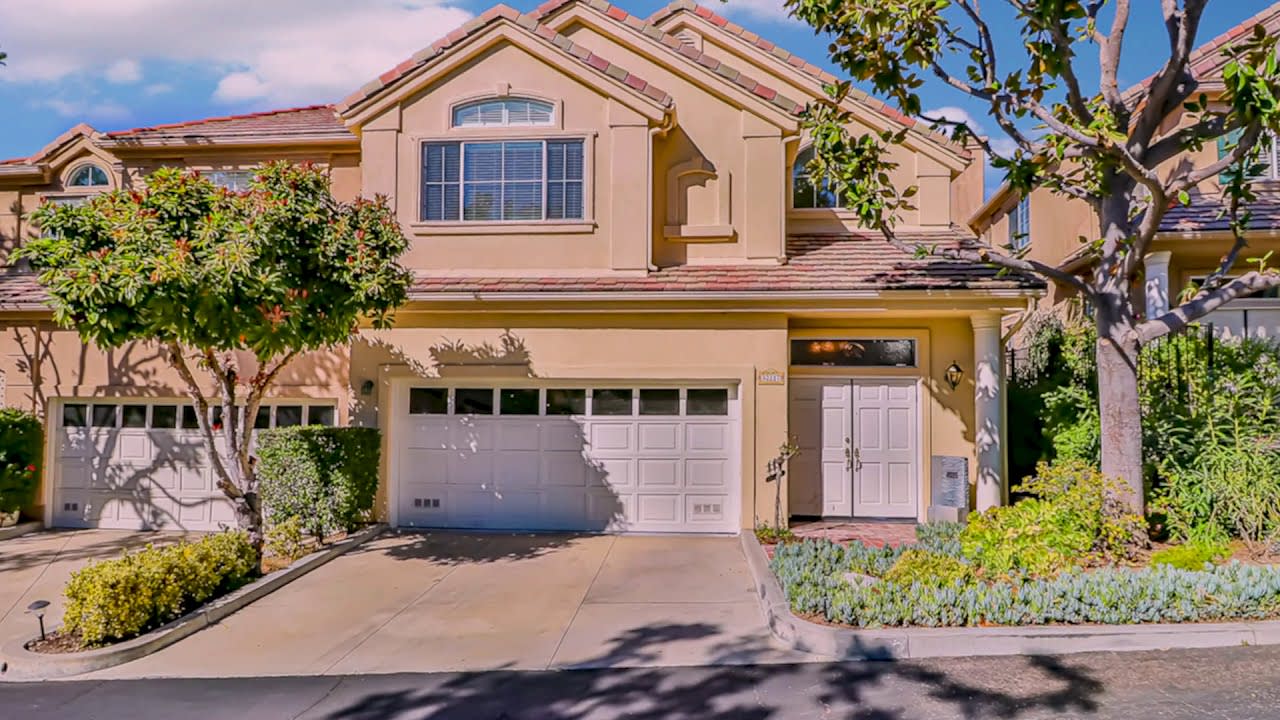 32217 Breezeport Drive, Westlake Village, CA