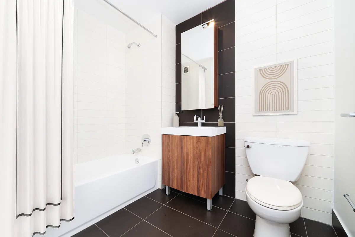 116 John Street, Apt 29044