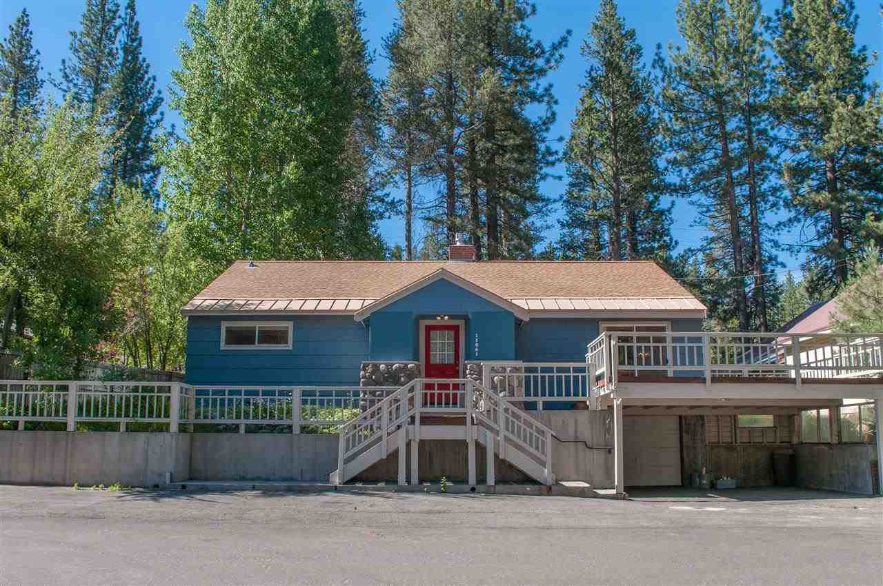 11061 Spring Lane