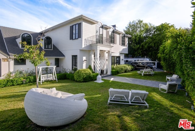 Eminence Azure
