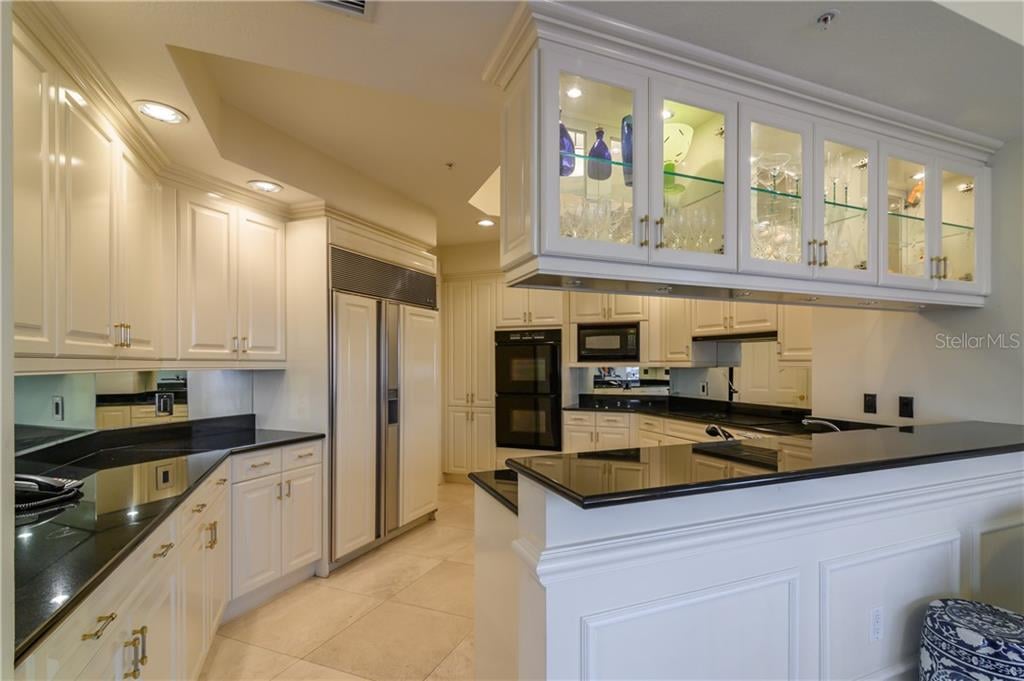 The Tower Residences, #1502