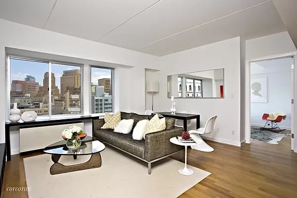 87 Smith Street Unit: 12G