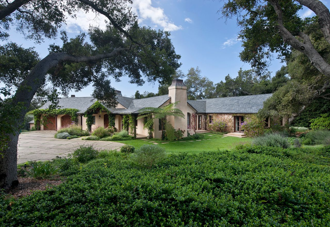 1720 Glen Oaks Dr