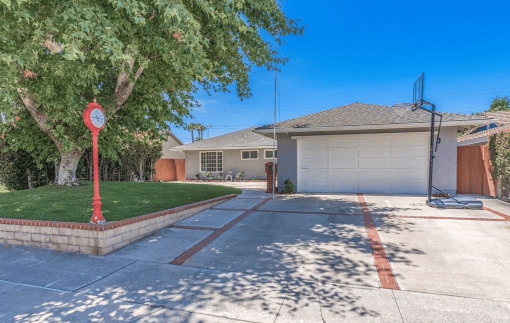 2869 Monterey Ave