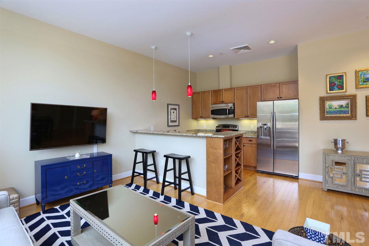 4404 Environ Way, #4404