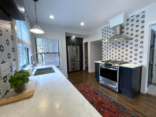 3472 N. Hackett Ave., Milwaukee