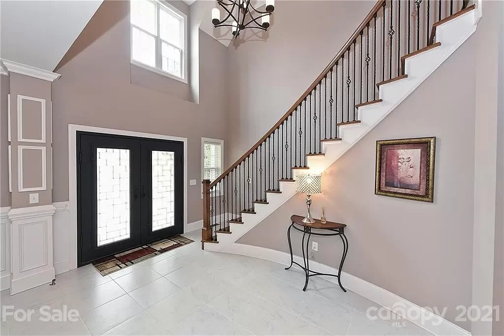 111 Ketch Ct