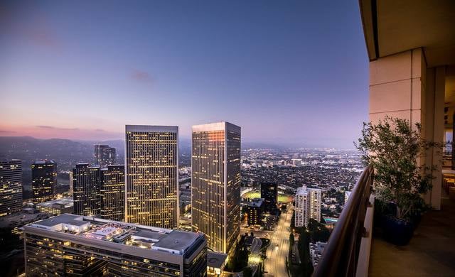 1 W Century Dr #PH40, Westwood