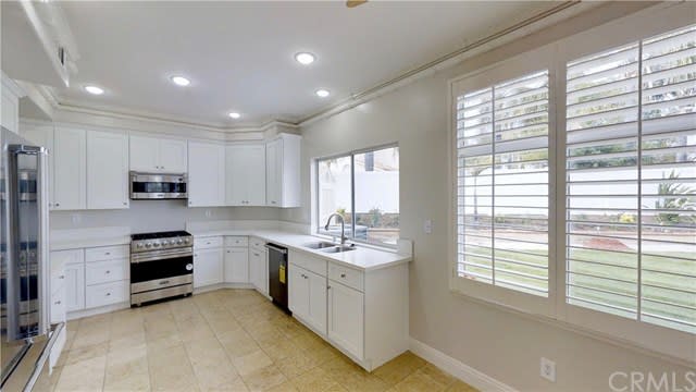 2046 Big Oak Ave.