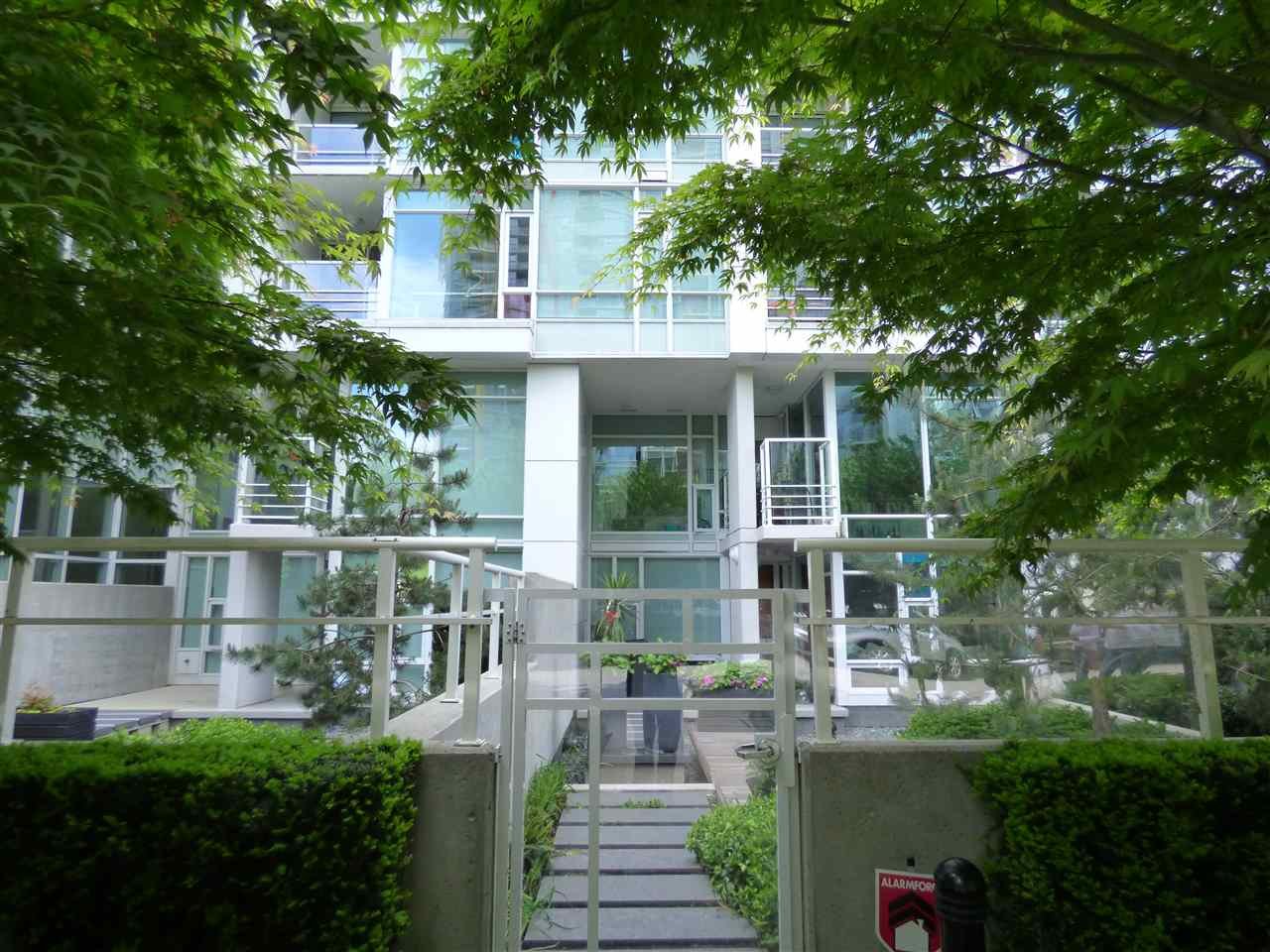 115-161 W Georgia St