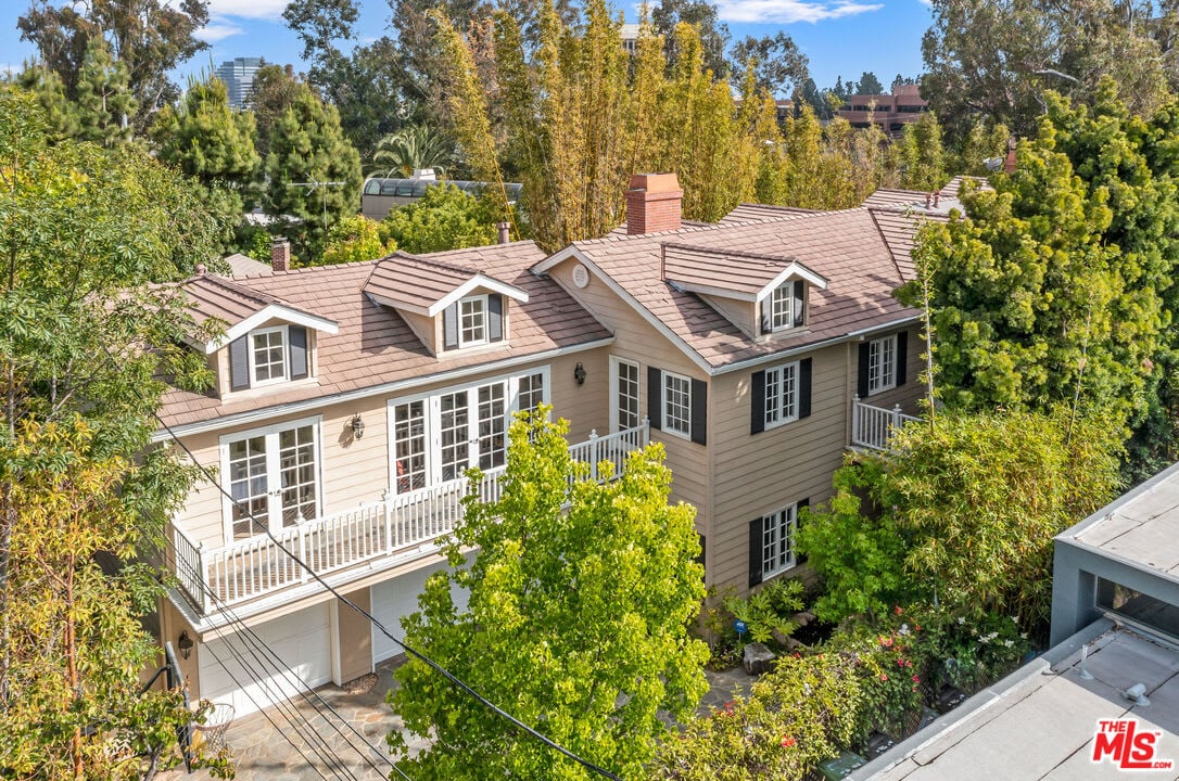 Opulent Ridge
