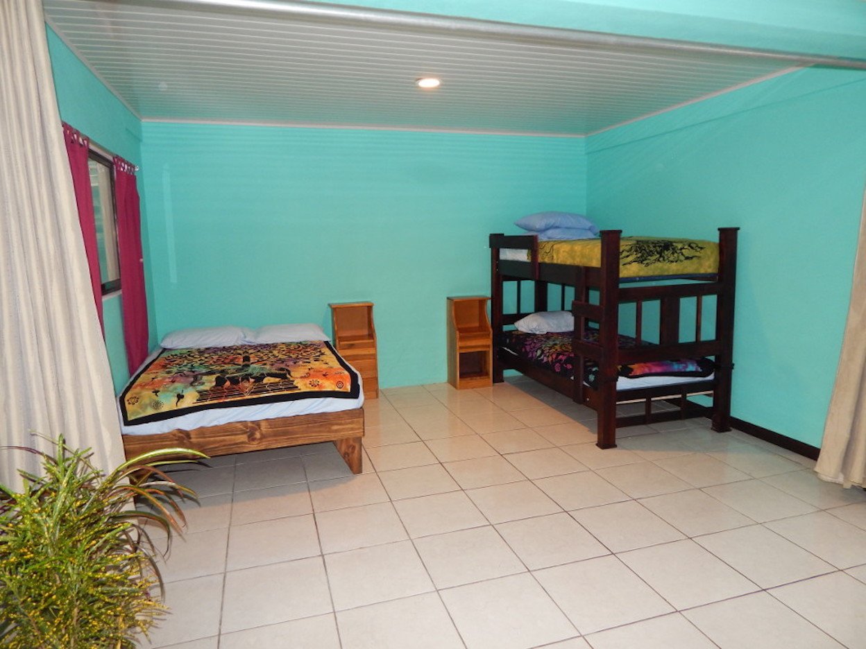 Rainforest Yoga Studio Apartments, Jaco, Puntarenas