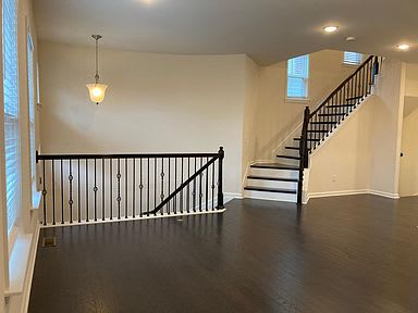 4008 Reedybrook Crossing