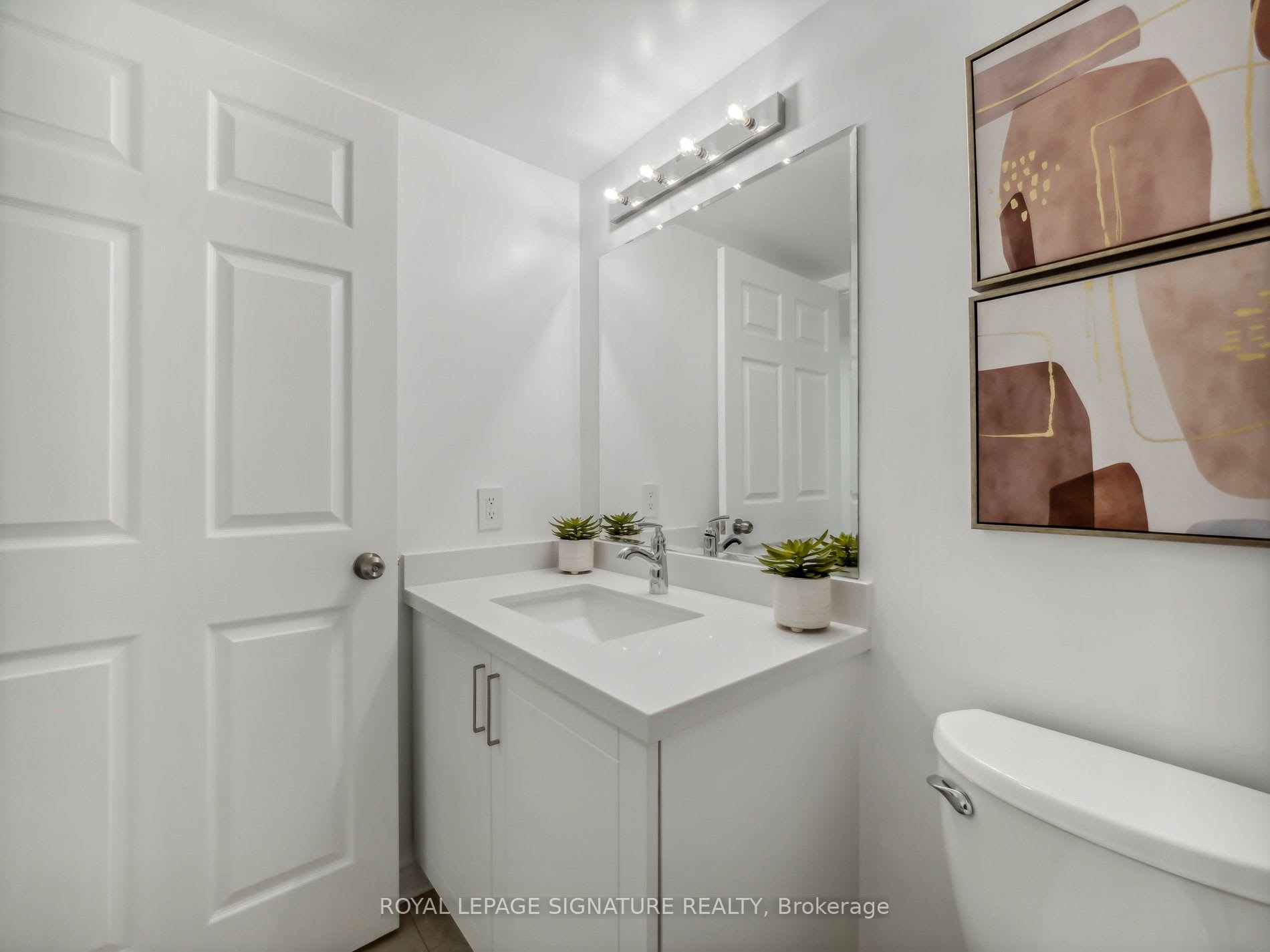 18 Kenaston Gdns 804