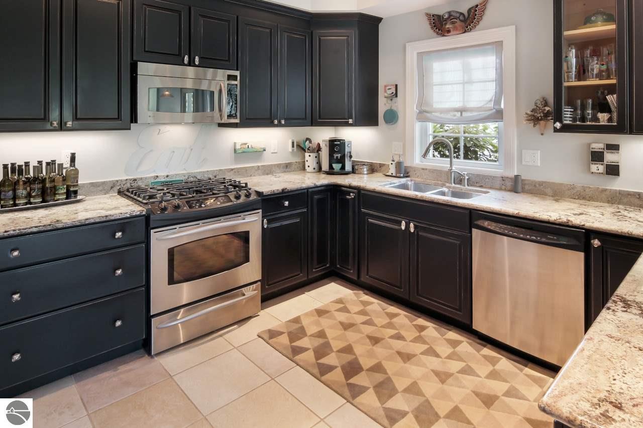 239 Midtown Dr