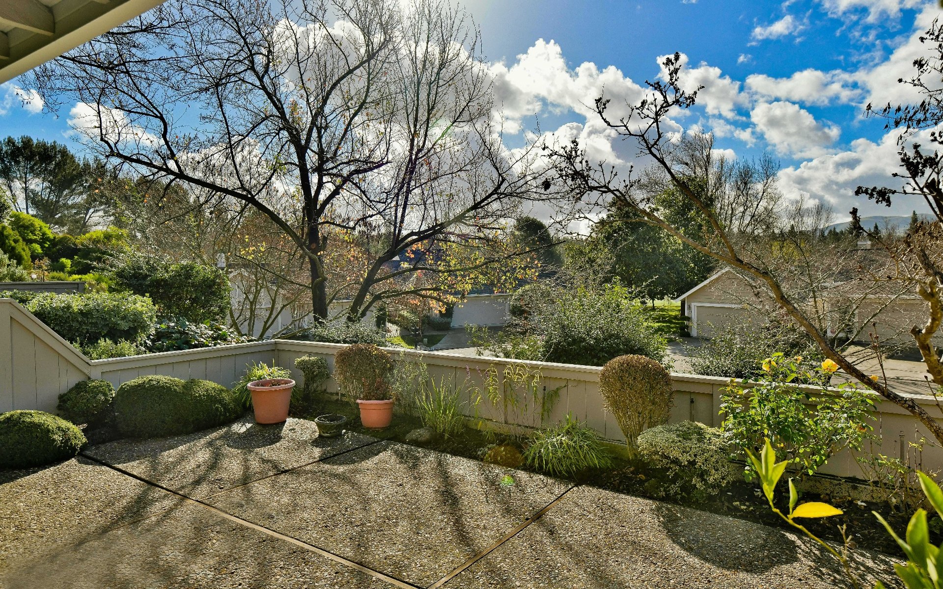 587 Silver Lake Dr