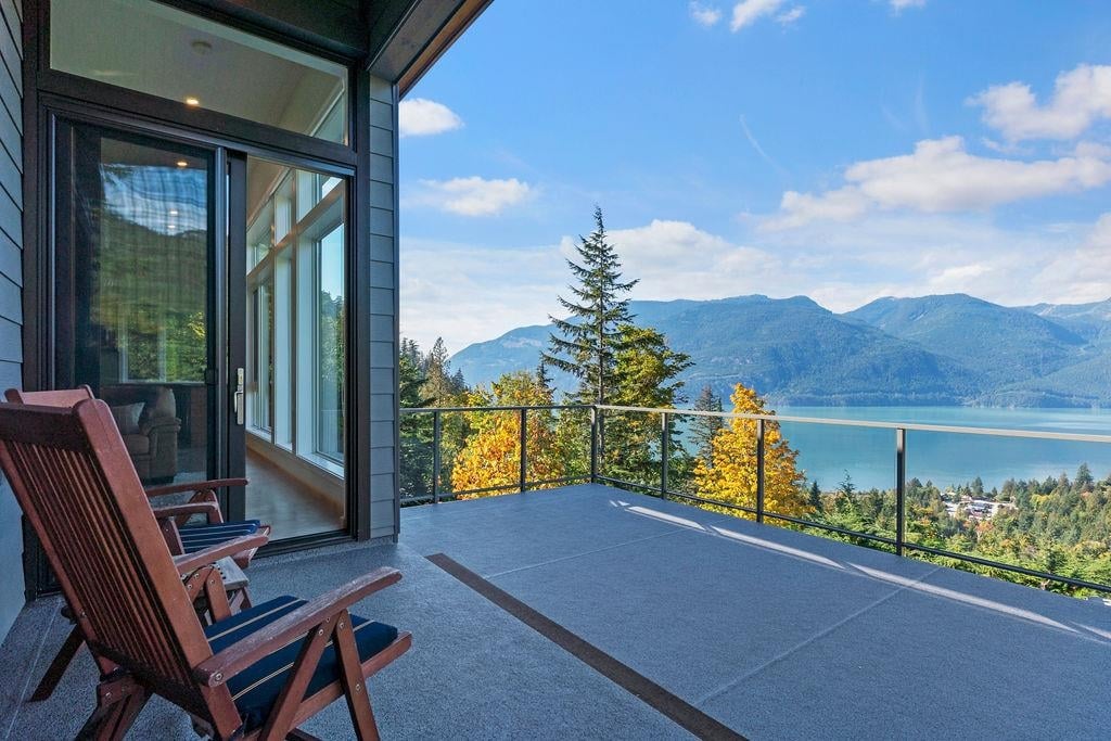 1135 Copper Dr