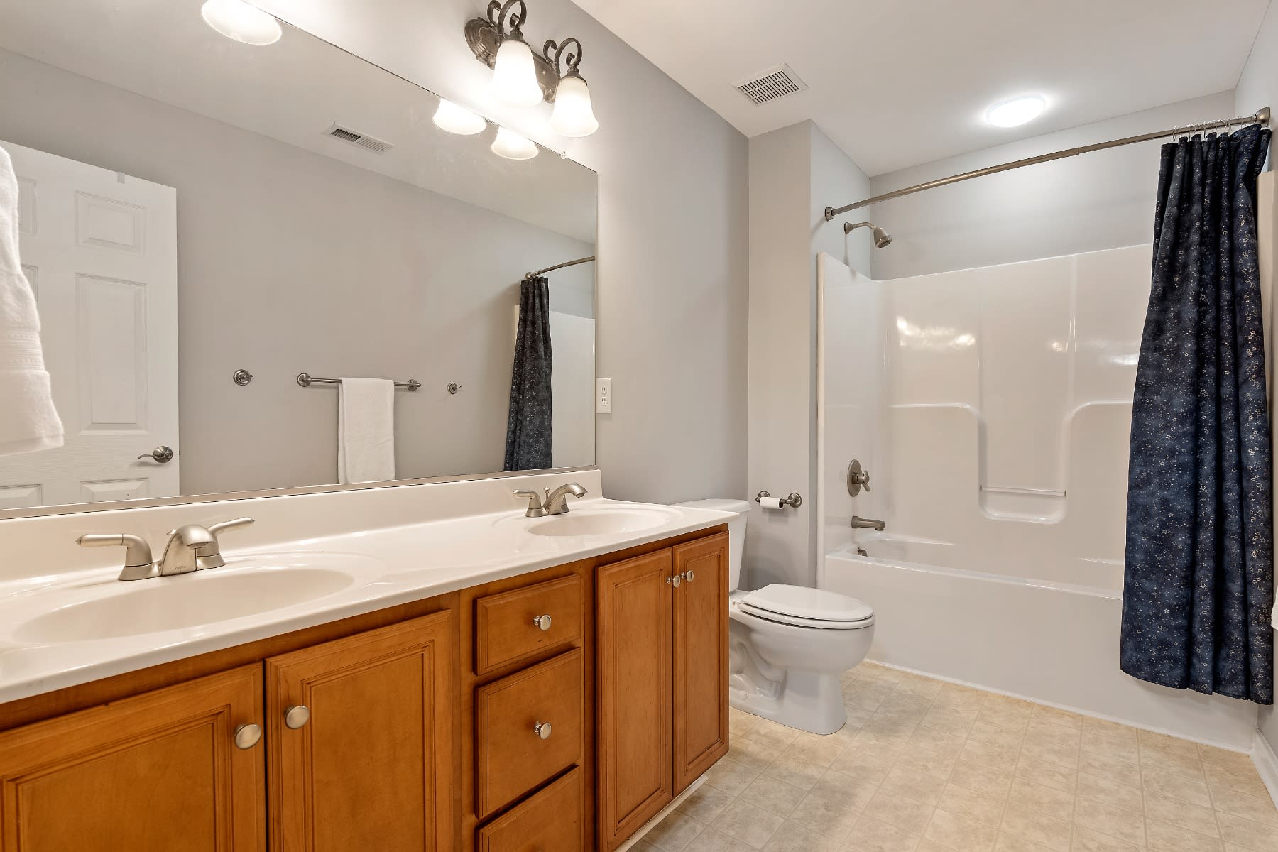 704 Abbey Village Circle