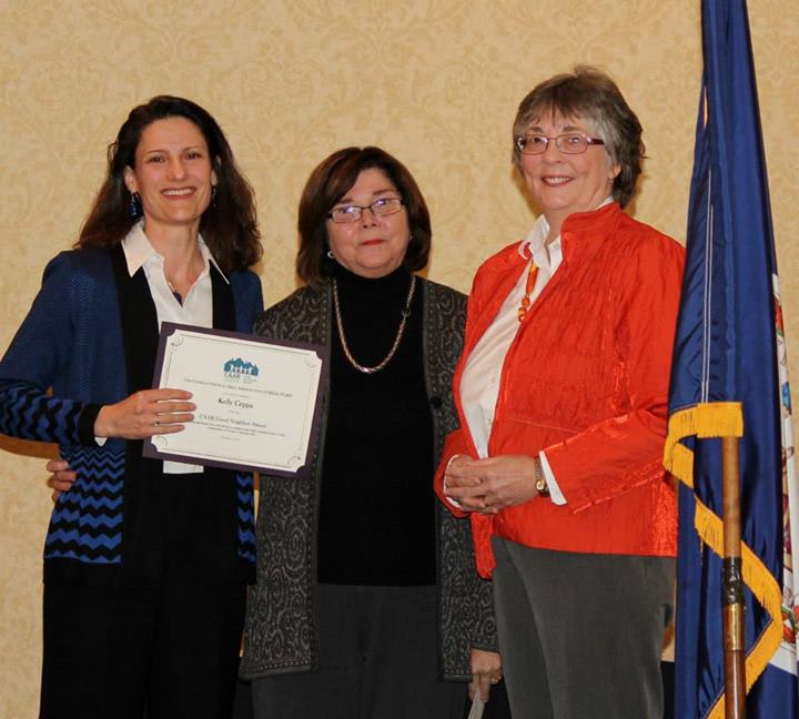 Kelly Ceppa Awarded CAAR Good Neighbor Award