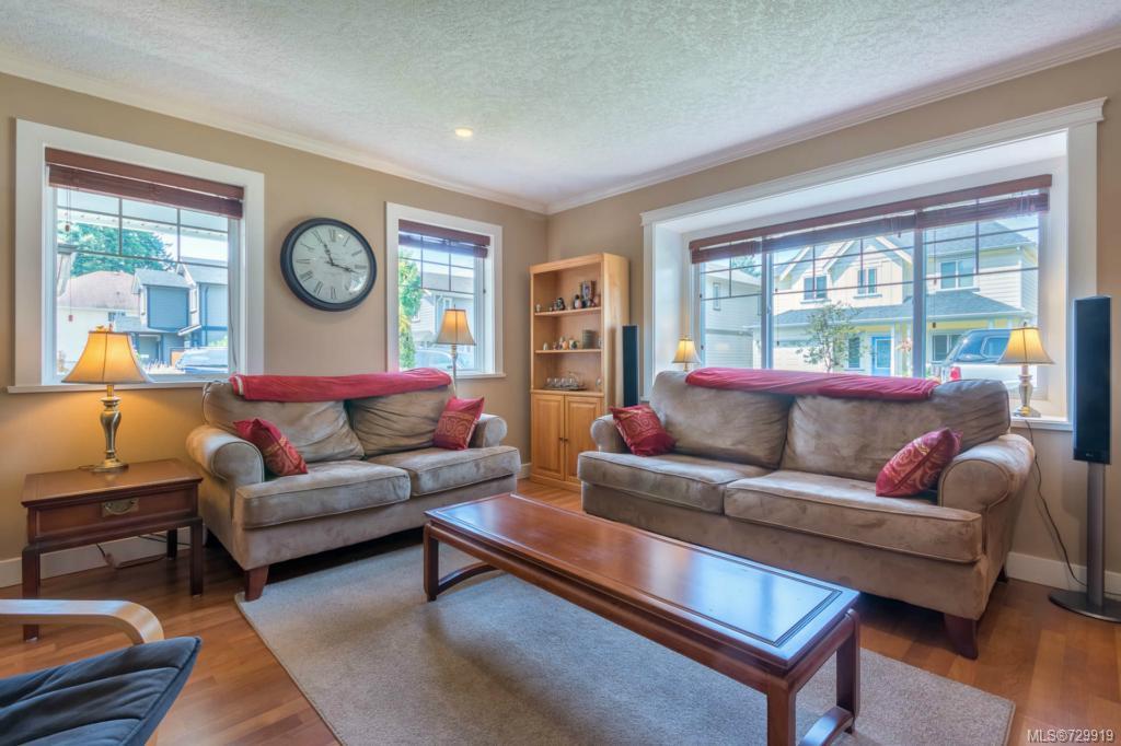 3251 Walfred Pl, Langford