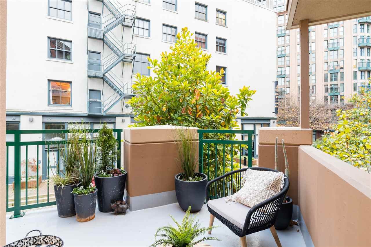 4-9 E Cordova St