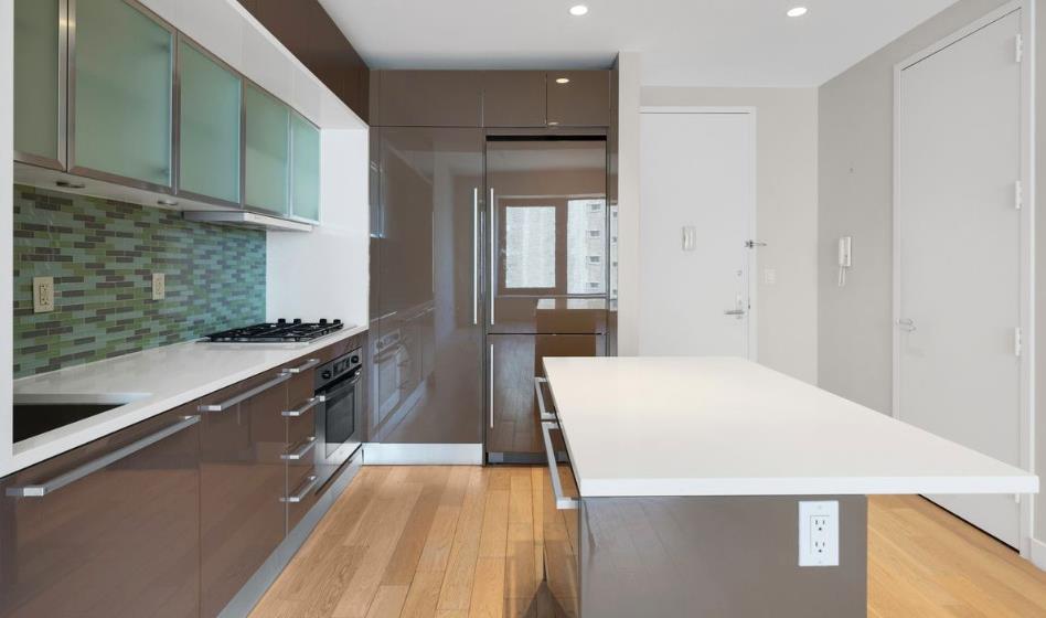 75 Wall Street, Apt 26-B