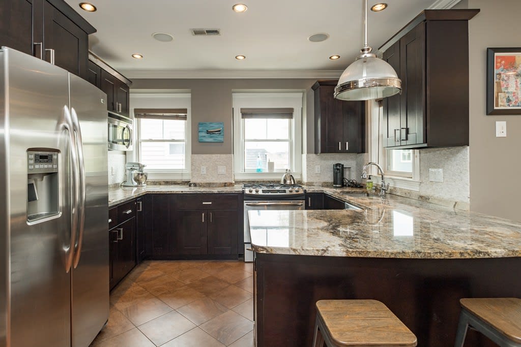 117 W 3rd St, Unit 3