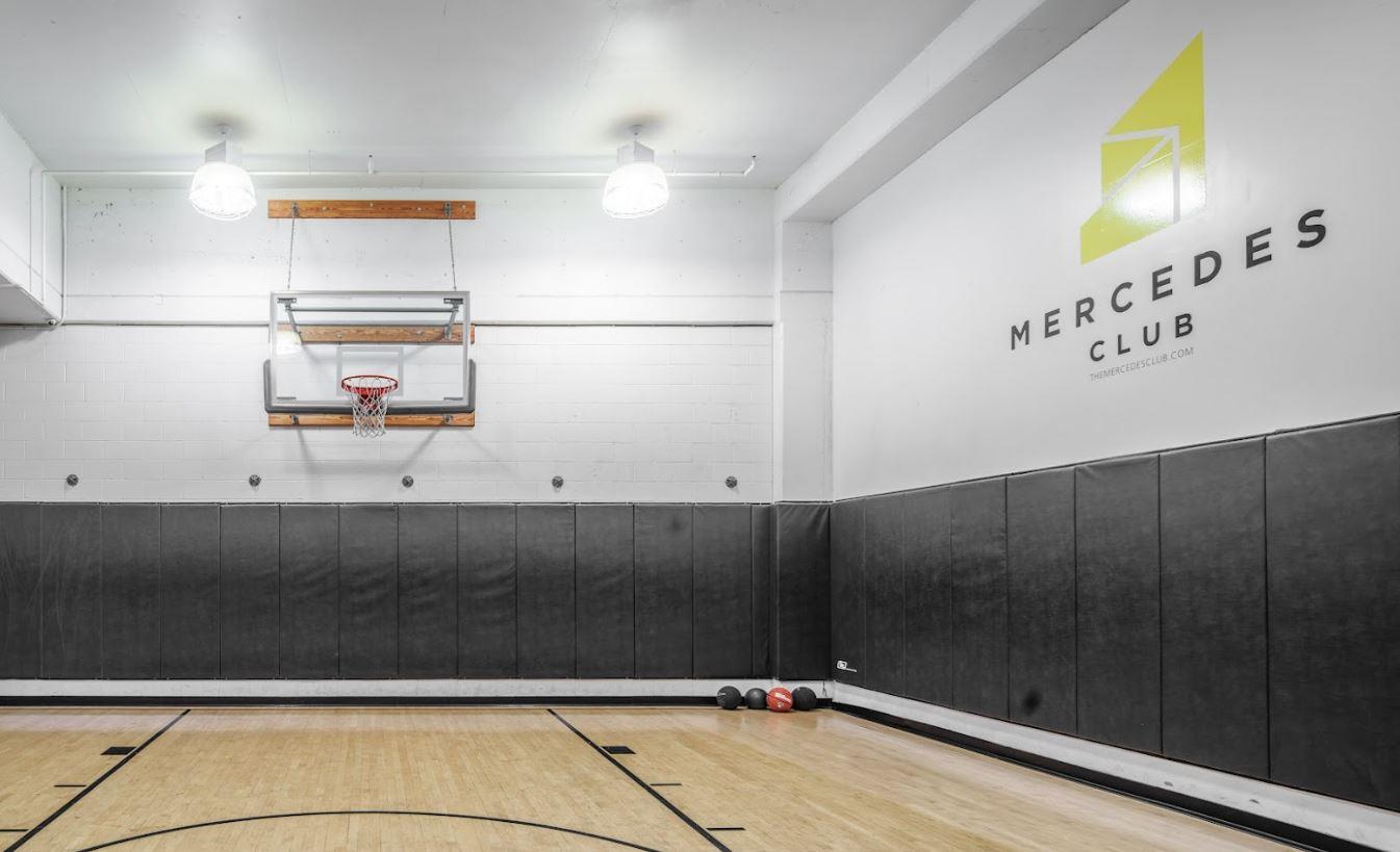 550 West 54th Street, Apt 25N