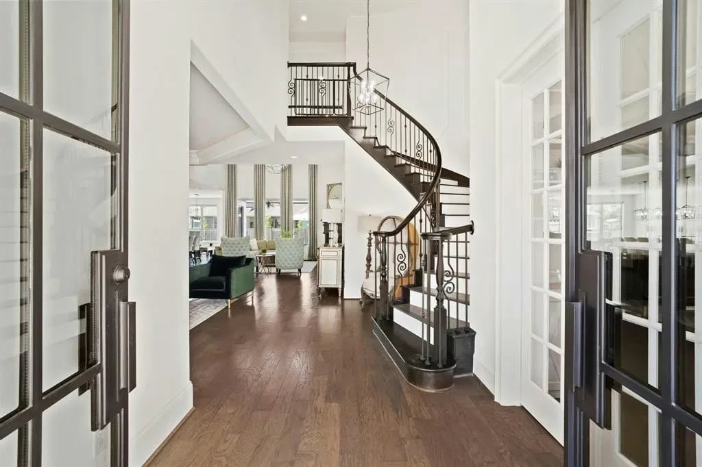 9415 San Marco Ct