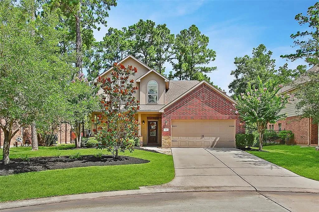 6 Pleasant Point Pl