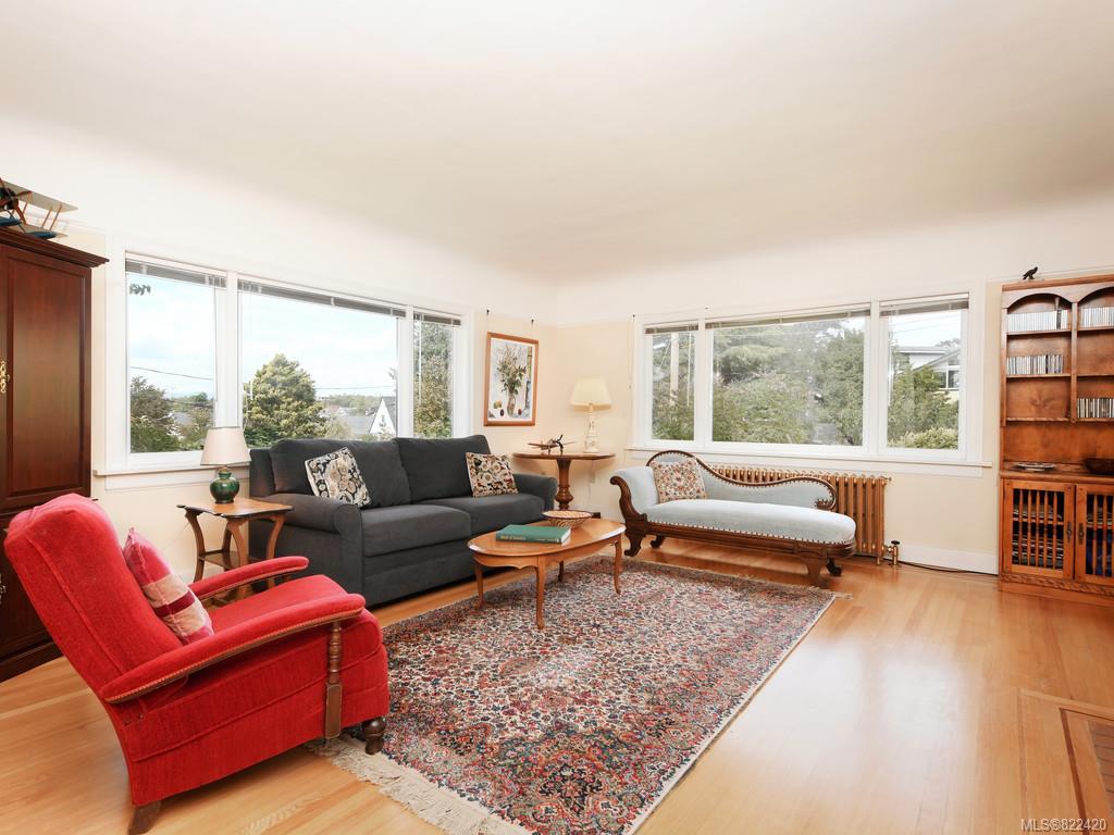 1329 Franklin Terr