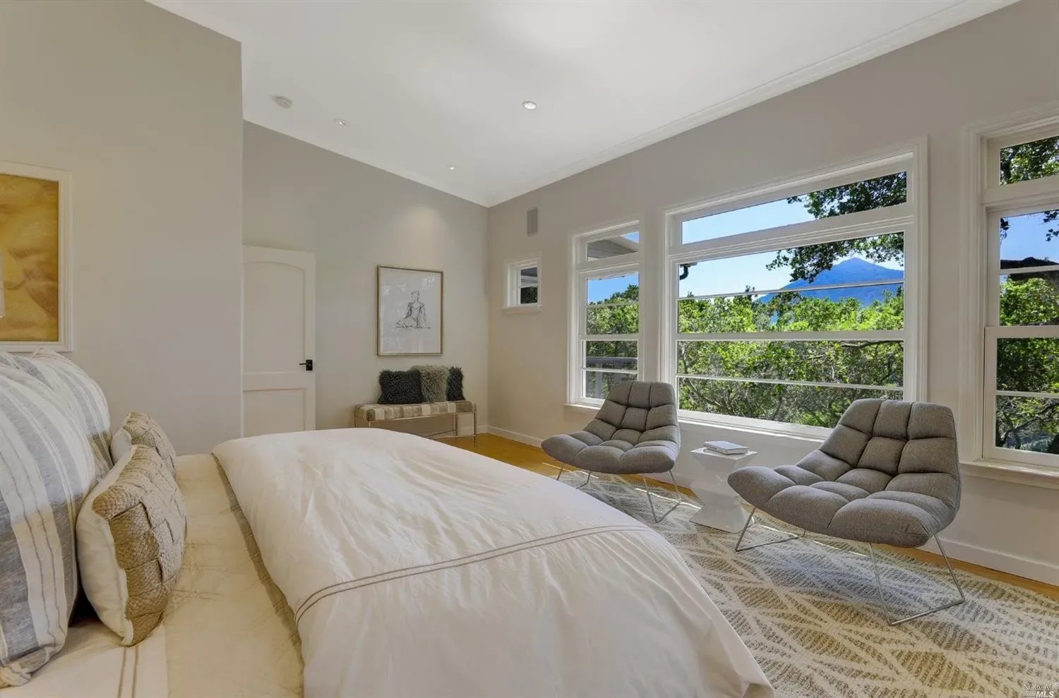 116 Winding Way