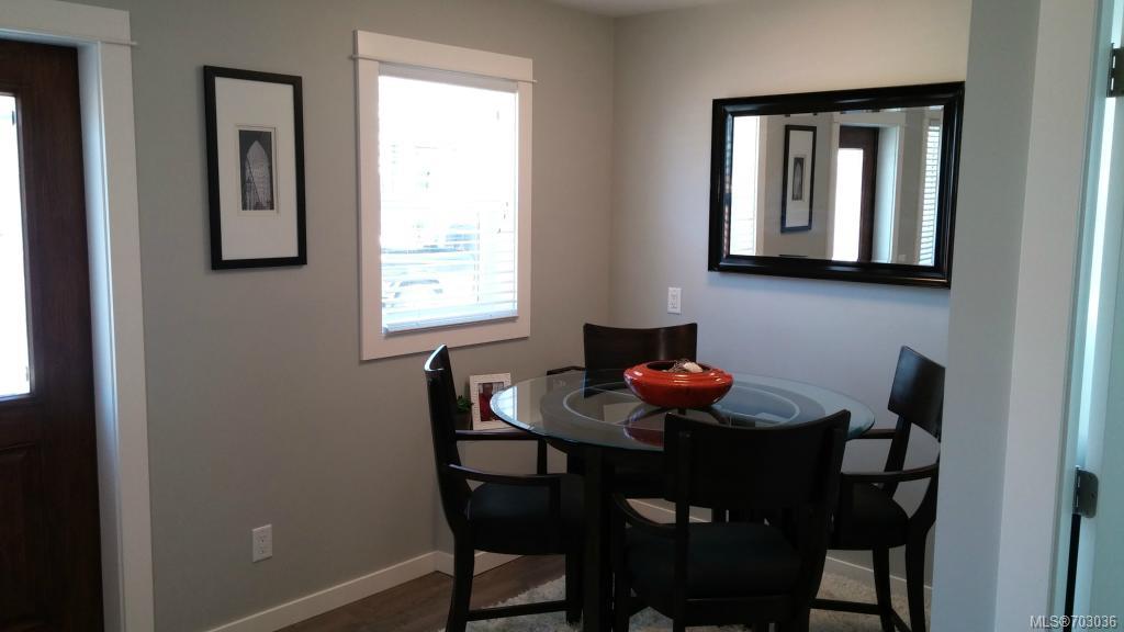 3381 Radiant Wy