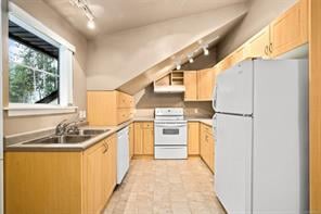 720 Skyview Pl