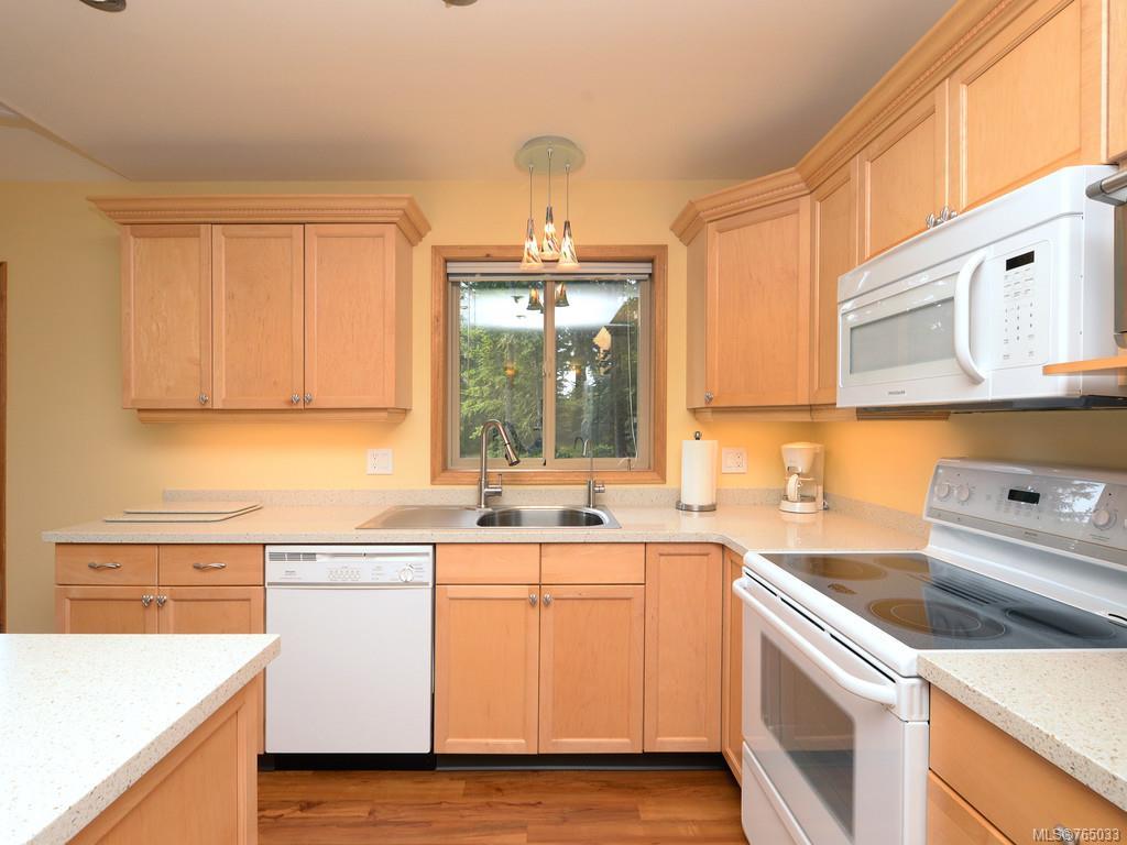 719 Cains Way, Sooke