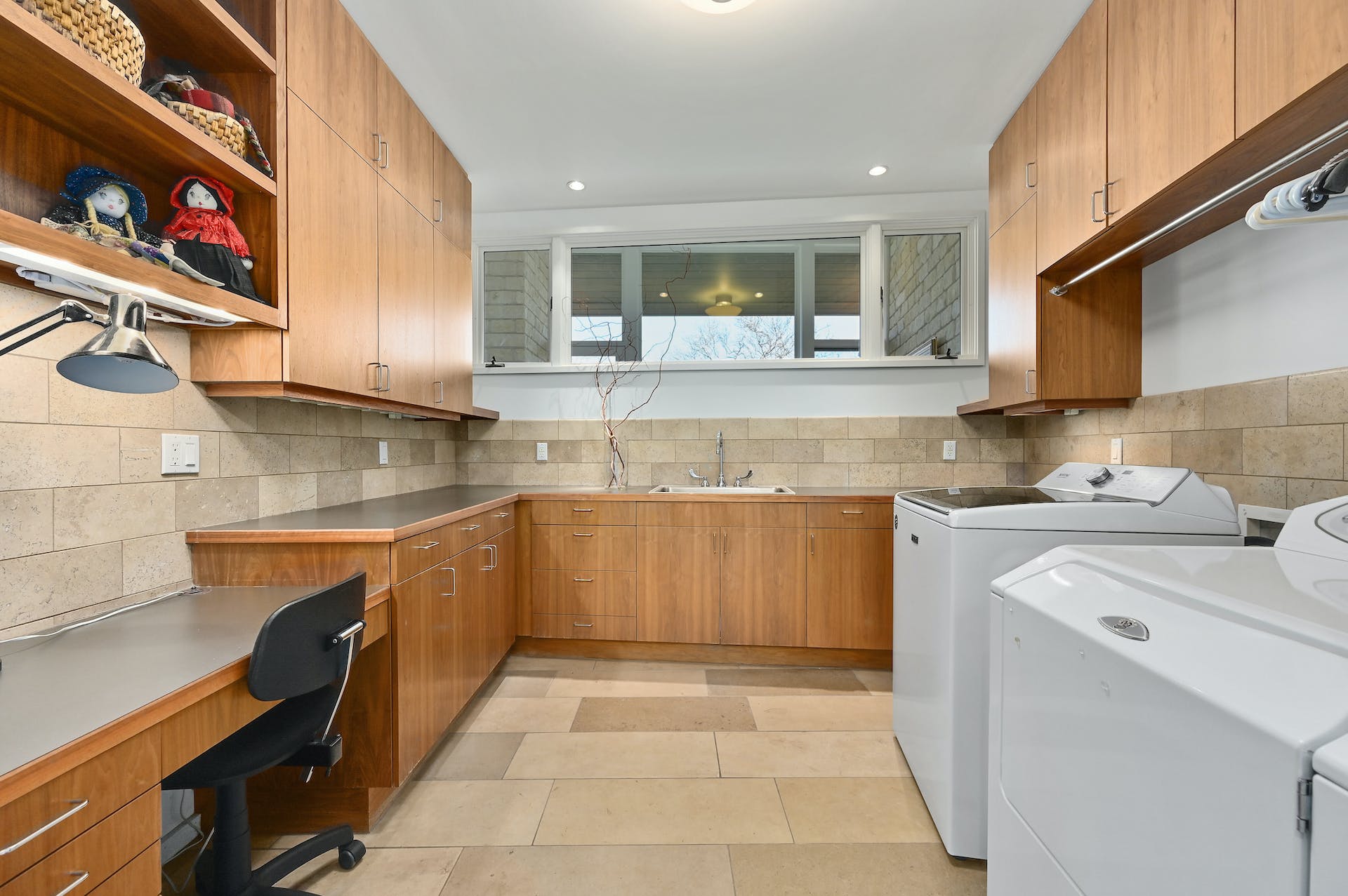 2917 Marina Shores Drive