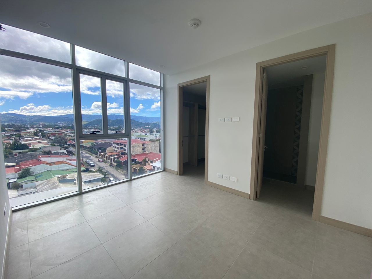 Contemporary View Apartment, Curridabat, San Jose