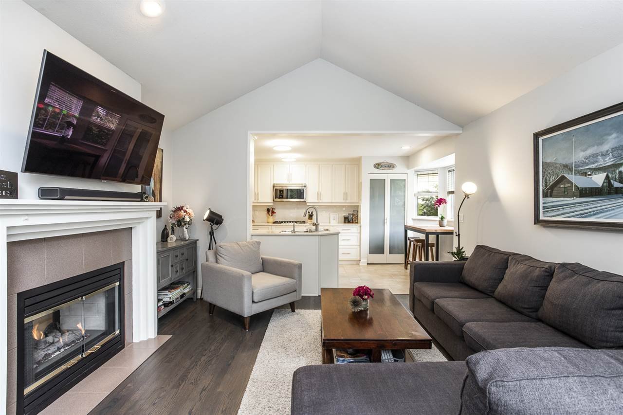 14-101 Parkside Dr