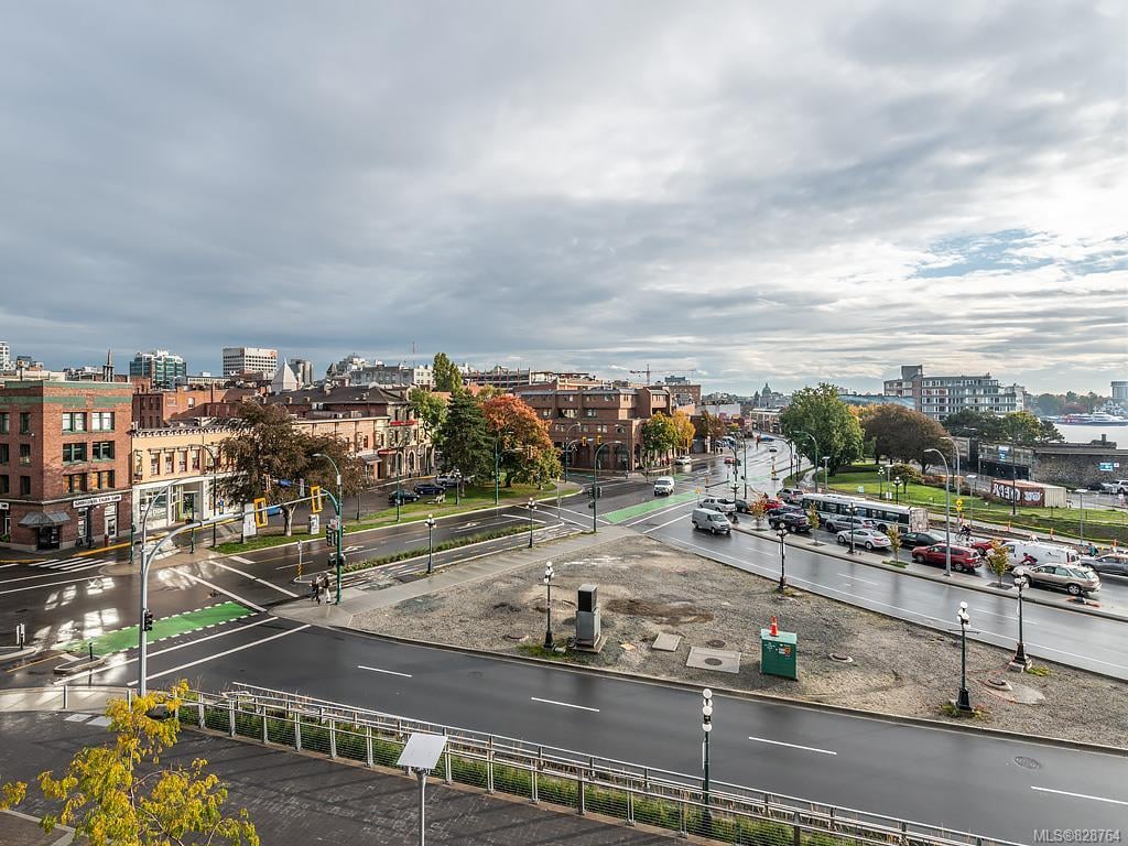 400-456 Pandora Ave